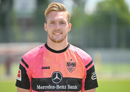 Goalkeeper Florian Mueller VfB Stuttgart Portraittermin VfB Stuttgart 2022 2023 Licence Player Football 1. Bundesliga Men GER Stuttgart 05. 07. 2022