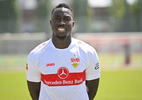 Silas Mvumpa Katompa VfB Stuttgart Portraittermin VfB Stuttgart 2022 2023 Licence Player Football 1. Bundesliga Men GER Stuttgart 05. 07. 2022