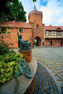 Sculpture Cottbuser Postkutscher