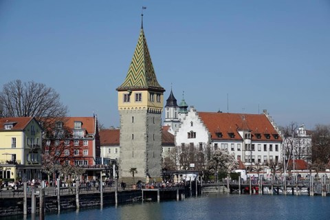Harbour with Mangturm