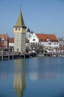 Harbour with Mangturm