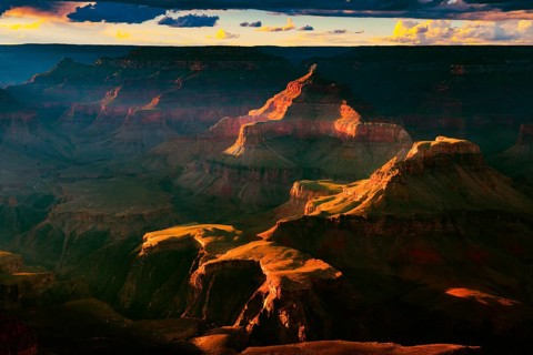 Yavapai Point at sunrise