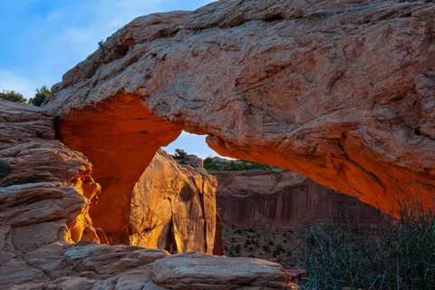 Mesa Arch at sunrise