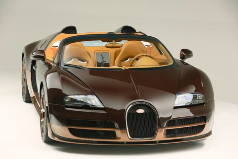 Sports car special model Rembrandt Bugatti from the series Les Legendes de Bugatti. The model