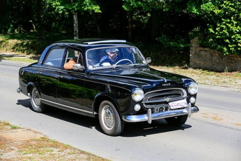 Peugeot 403