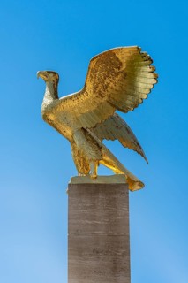 Golden Eagle in front of the House of German Sports