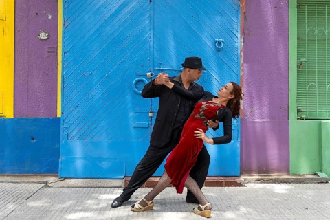 Tango dancers