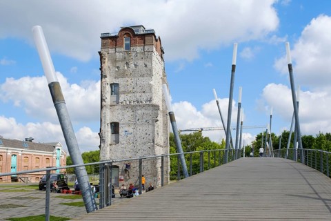 Footbridge and climbing tower