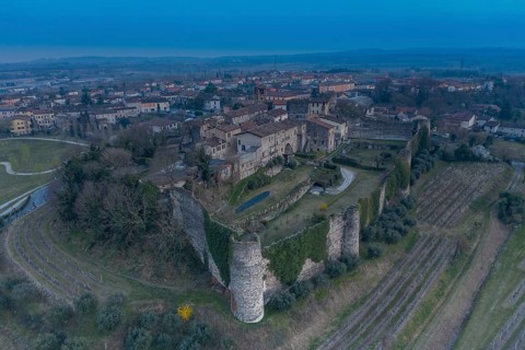 View of Castle and town of Pozzolengo