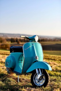 Vespa V 50
