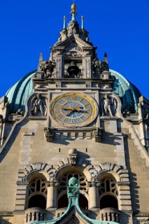 Entrance facade on Trammplatz