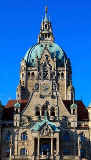 Entrance facade on Trammplatz