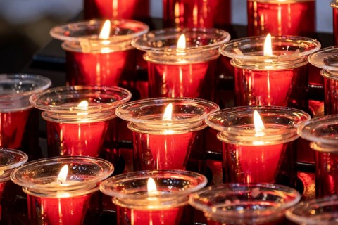 Candles in the collegiate parish church of St. Philip and St. James
