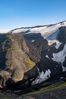 Volcanic rock gorge