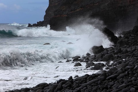 On the Atlantic coast near Puerto de Tazacorte