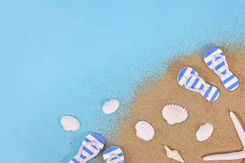 Summer shoes, seashells