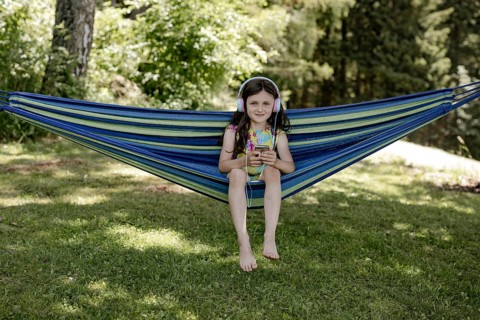 Girl, 8 years