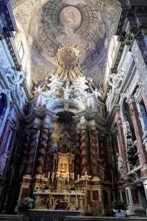 Altar area, Church of Santa Maria di Nazareth