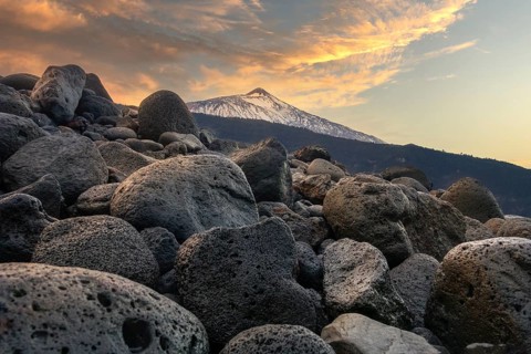 Mount Teide at sunrise, Puerto de la Cruz