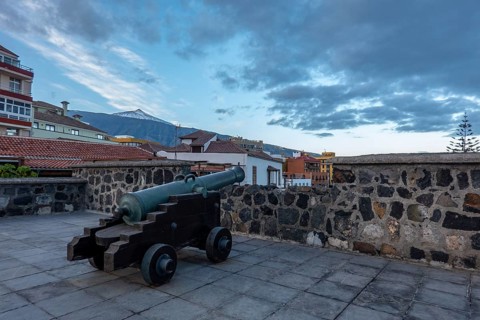Castle and cannon, Puerto de la Cruz