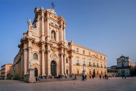 Cathedral Square with the Cathedral in the Evening Sun, Syracuse
