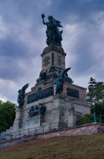 Niederwald Monument, Watch on the Rhine