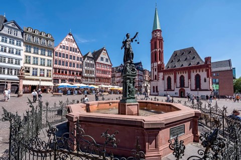 Fountain of Justice with fountain figure of the goddess Justitia, Justitiabrunnen