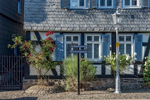 Idyll, historic half-timbered house with slate shingles