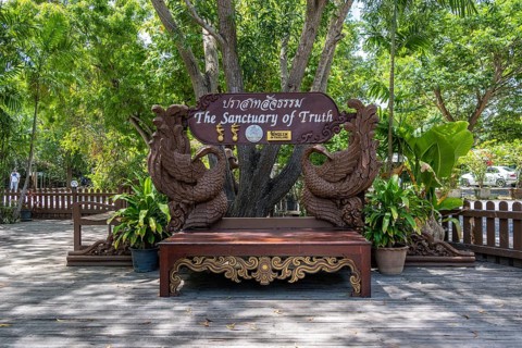 Sanctuary of Truth, Pattaya