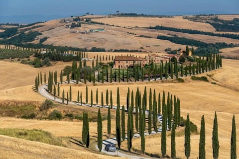 Country house Baccoleno, on the hills of the Crete Senesi