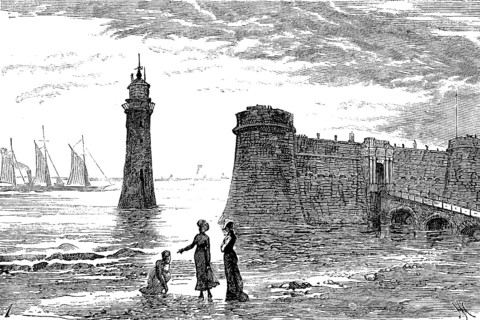 Fort and lighthouse, New Brighton