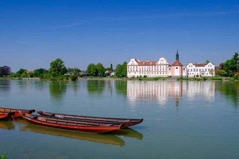 Castle Neuhaus am Inn, seen from Schaerding