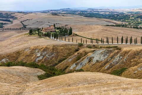 Country house Baccoleno on the hills of the Crete Senesi, near Asciano