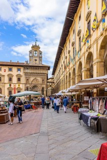 Stalls at the antique market in the old town of Arezzo, Piazza Grande