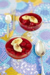 Swabian cuisine, sweet semolina dumplings with cherry compote
