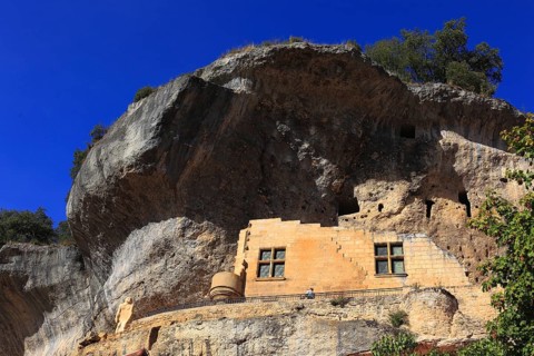 Castle Tayac, Les Eyzies-de-Tayac-Sireuil