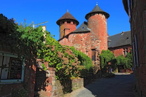 Collonges-la-Rouge, Colonjas