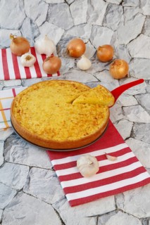 Swabian cuisine, Haertsfeld potato cake with curd dough base