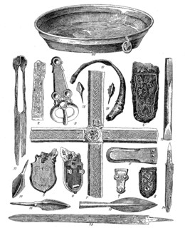 Weapons, tools and jewellery from the Longobard princely convent near Civezzano