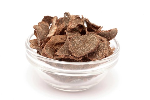 Dried mushrooms, dried truffles