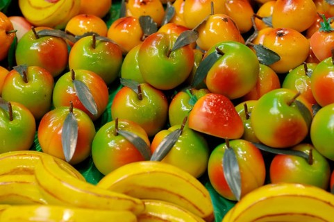 Apples and bananas made from marzipan,