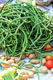 Beans at Mani Sithu Market. Nyaung-U, Myanmar