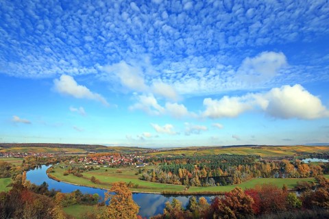 Mainschleife near Volkach with a view of Eisenheim and Fahr. Volkach, Kitzingen