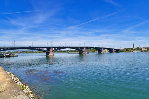 Large Theodor Heuss Bridge an arch bridge over the Rhine River connecting the cities Mainz and Wiesbaden in Germany,