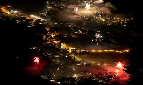 New Year's Eve, fireworks at midnight