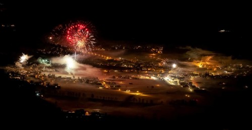 New Year's Eve, fireworks at midnight