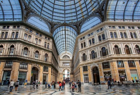 Galleria Umberto I, Naples