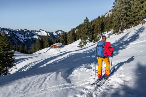 Ski tourers on their way to the Rotwand, mountains in winter