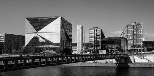 Black and white, Spreebogenpark