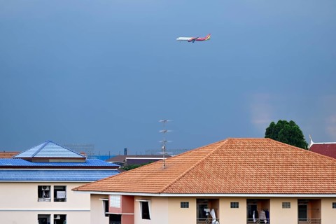 House roofs and aircraft Vietjet Air, Bangkok